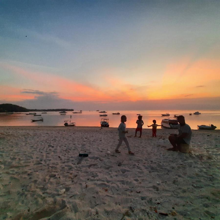 The Pulau Bungalow นูซาเลมโบงัน ภายนอก รูปภาพ